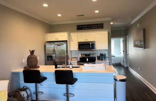 Country Club Estates Condo | Hidden Paradise