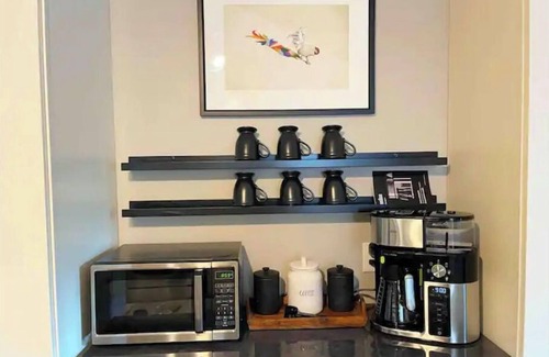 Thunder Bay Apartment | Hidden Pearl Short Term Rental