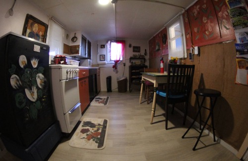 Dragoon House | HiddenOasisBandB "A Bed & Breakfast Community"