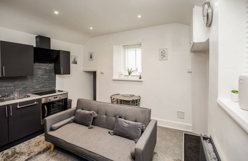 Kirkheaton Cottage | Hide-out At Our Modernised Cosy Cottage Retreat