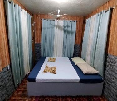 Moalboal Bed & Breakfast | Hideaway B&B
