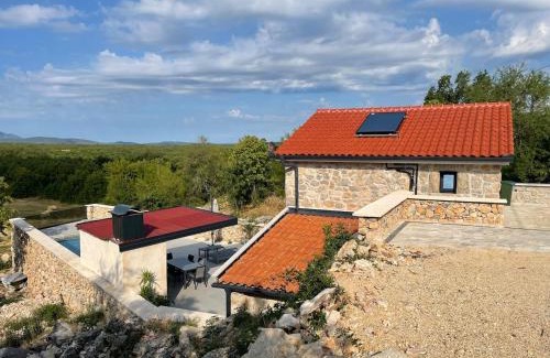 Prolozac Villa | Hideaway Stonehouse pool for 2 Dalmatia Imotski