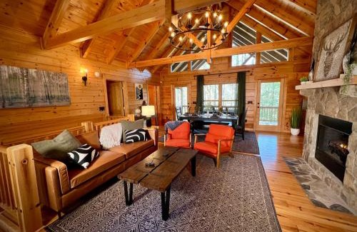 Ellijay House | HideawayRidge - Peaceful Cabin Getaway