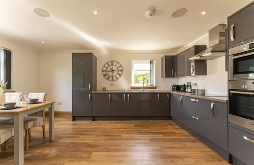 Airth House | Higginsneuk - a cottage that sleeps 4 guests in 2 bedrooms