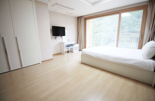 Sabuk Hotel | High Castle Resort