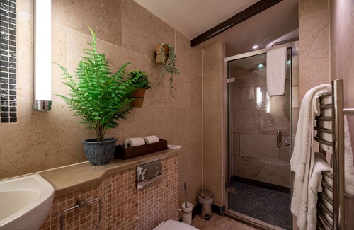 New Forest District Hotel | High Corner Inn
