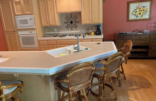 Cameron Park House | High-end exclusive quiet Eastwood Park neighborhood in beautiful Cameron Park