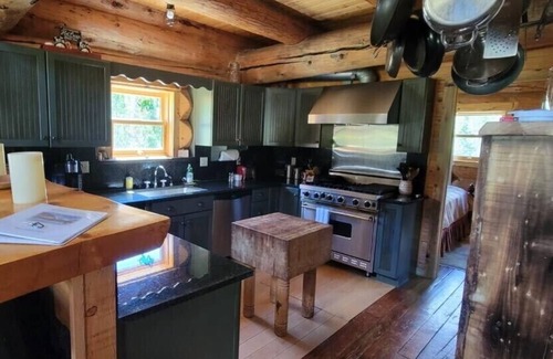 Whitepine Cabin | High Mountain Getaway