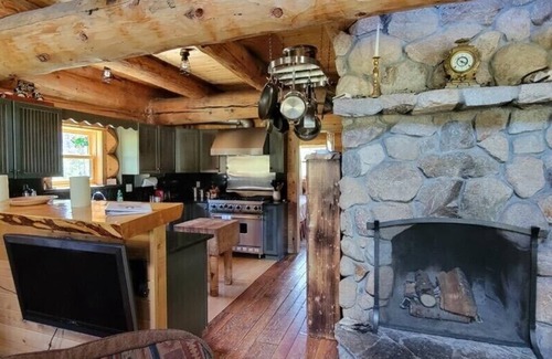 Whitepine Cabin | High Mountain Getaway