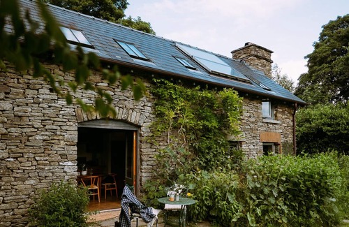 Kington Cottage | High Park: Stunning views and a hot tub