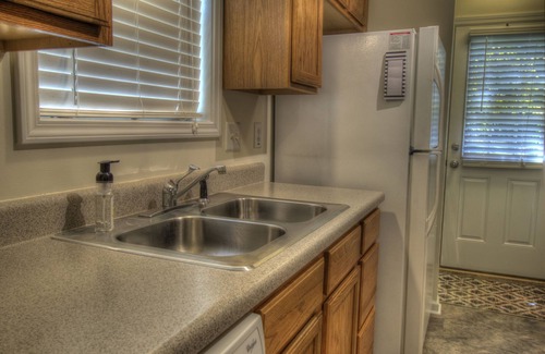 Athens Condo | High Point 300: 2BR/2BA Condo near University of Georgia Football and DT Athens