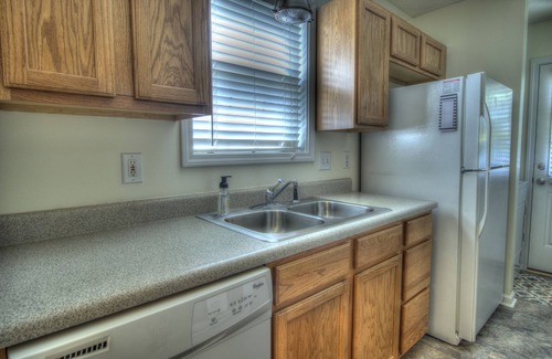 Athens Condo | High Point 300: 2BR/2BA Condo near University of Georgia Football and DT Athens