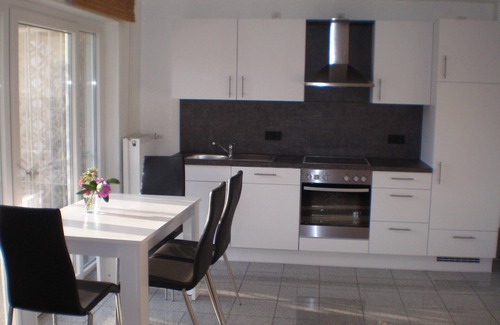 Ochtmissen Apartment | High-quality-modern, approx 65sqm, gr. Garden, exclusive equipment, wirkl. gr. bathroom