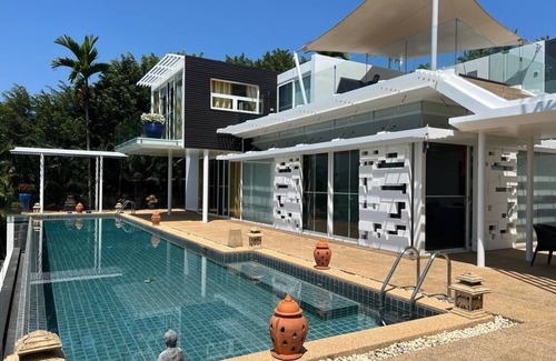Pa Klok Villa | High-quality stay on Bay of Cape Yamu with a panoramic sea view of the Sapan Bay
