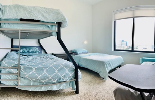 Texas Medical Center Apartment | High rising 3 bedrooms