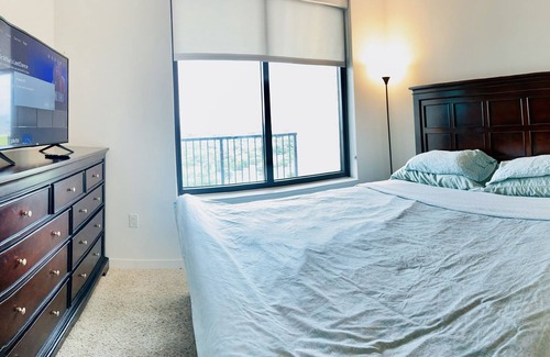 Texas Medical Center Apartment | High rising 3 bedrooms