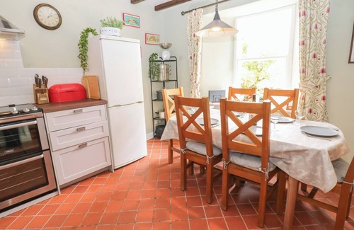 Fremington Cottage | HIGH SMARBER, family friendly, with open fire in Low Row