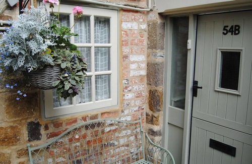 Uppingham Apartment | High Street spacious Self contained private Apartment in the heart of Uppingham
