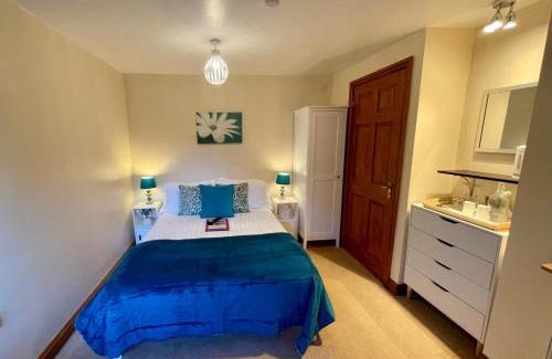 Uttoxeter Bed & Breakfast | High View Cottage