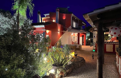 Porches Villa | Highest Algarvian private waterfall! Rural 4500m² close to Ocean! WIFI 500mb !