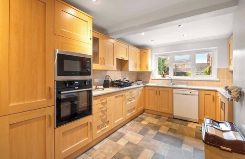 Cowplain House | Highfield Avenue, Waterlooville