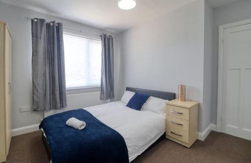 Scunthorpe House | Highfield House cosy 4 bedroom