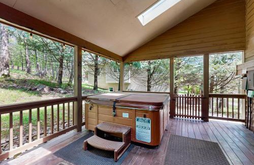 McHenry House | Highland Cottage
