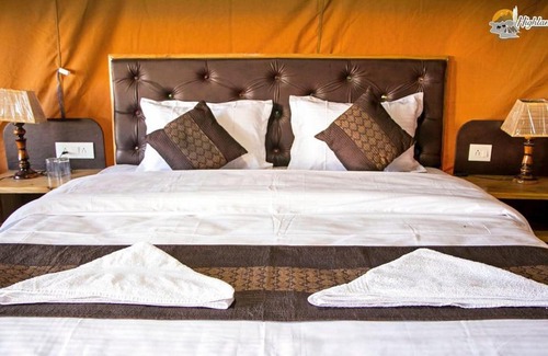 Hundur Hotel | Highland Desert Camp