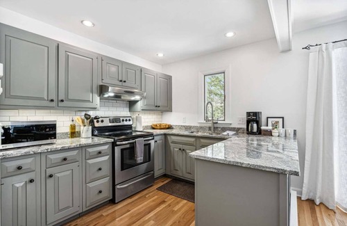 West Hartford Condo | Highland Golf Course Views! | Fairway Village 3A