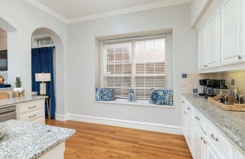 Park Cities House | Highland Park Retreat - Walk to Dining & SMU
