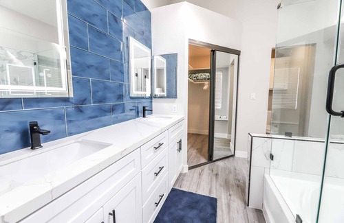 Green Valley North House | Highly Upgraded Elegant 4 Bedroom, 3 bathroom, 2 car Garage Green Valley Home!