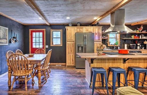New Site House | Hike On-Site: Classic Cabin Nature Retreat