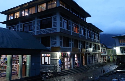 Lukla Hotel | Hikers Inn Lukla