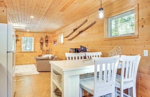Alton Cabin | Hiking & Snowmobile Trails On-Site: Alton Retreat!