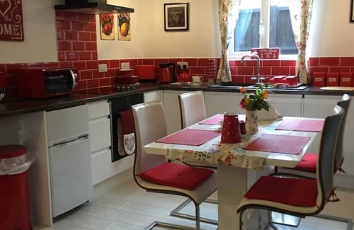 Saint Columb Major Cabin | Hill Head Cottage