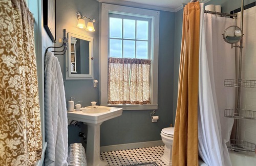 Florence Other | Hill Ross Farmhouse Historic Property