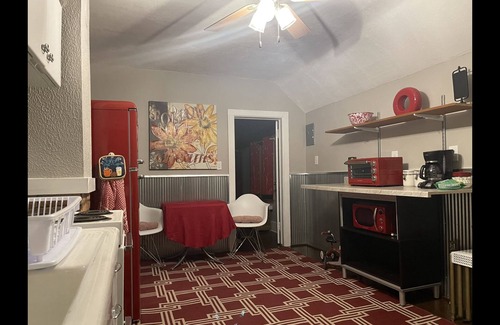 Ishpeming Apartment | Hill Street House - Upper Unit