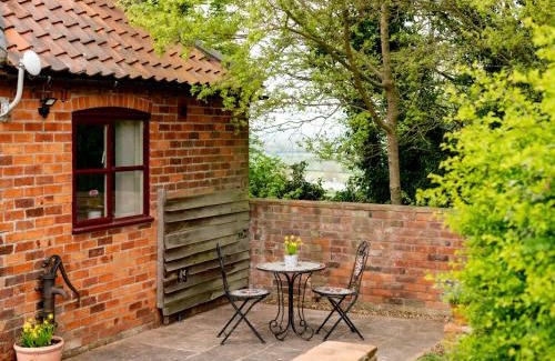 Leadenham House | Hill Top Cottage