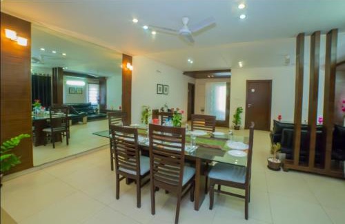 HITEC City Bed & Breakfast | Hill View Hitech City