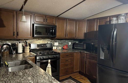Satsuma House | Hillbilly's Dream Dunn's Creek and St. Johns River 2 Bdrm and 2 Bath