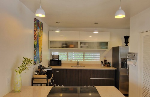 Bolans House | Hillside 3 Bdr house with ocean views