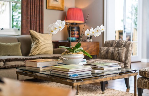 Edington Cottage | Hillside Luxury Cottage and Spa by The Three Daggers