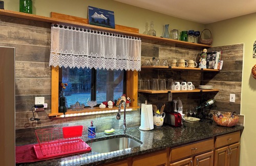 Hobart Cabin | Hillside View Cabin Retreat in Stamford, NY