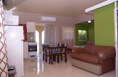 St. George's Apartment | Hillview Apartments and Vehicle Rental