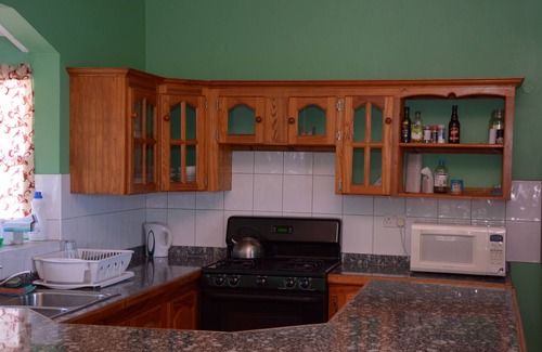 St. George's Apartment | Hillview Apartments and Vehicle Rental