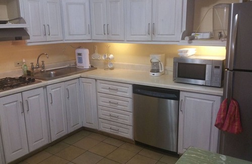 Port of Spain Apartment | Hillview Sanctuary | Birdsong Pool Wellness Sunset