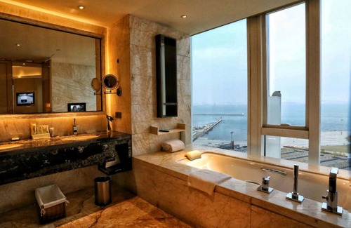 Dalian City Center Hotel | Hilton Dalian