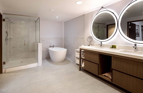 Southlake Hotel | Hilton Dallas/Southlake Town Square