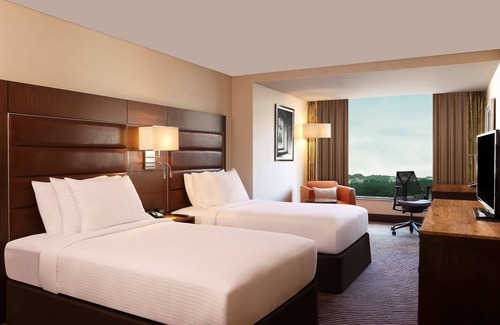 Statue Hotel | Hilton Garden Inn Trivandrum
