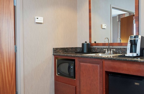 Edinburgh Hotel | Hilton Garden Inn Columbus/Edinburgh